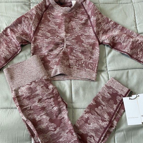 Gymshark NWT Camo Seamless Set - Picture 4 of 4